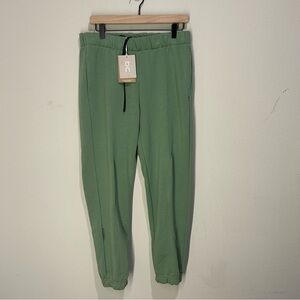 On Cloud Womens Club Pants Size Medium NWT fern